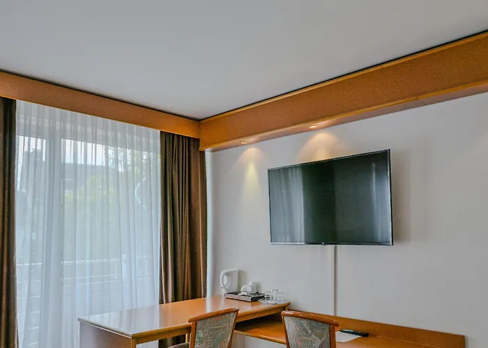 Hotel Mondial Comfort - Frankfurt Centre 3*