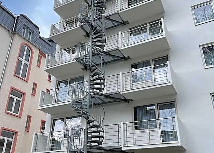 Mondial Comfort - Frankfurt Centre מלון 3*