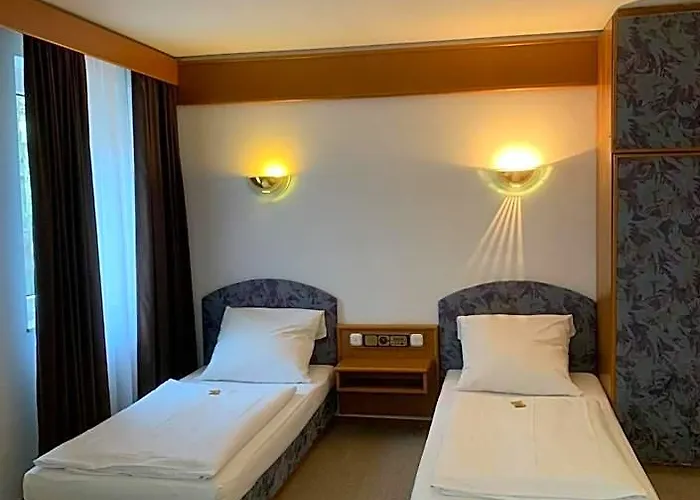 Mondial Comfort - Frankfurt Centre Hotel 3*