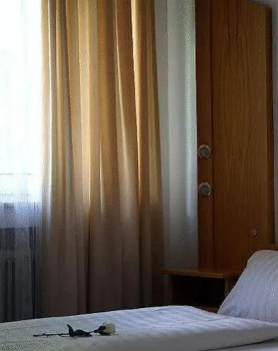 Mondial Comfort - Frankfurt Centre מלון